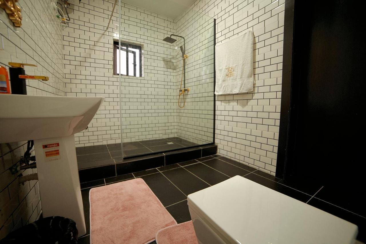 לקי 247 Luxury Hotel & Apartment Ajah מראה חיצוני תמונה
